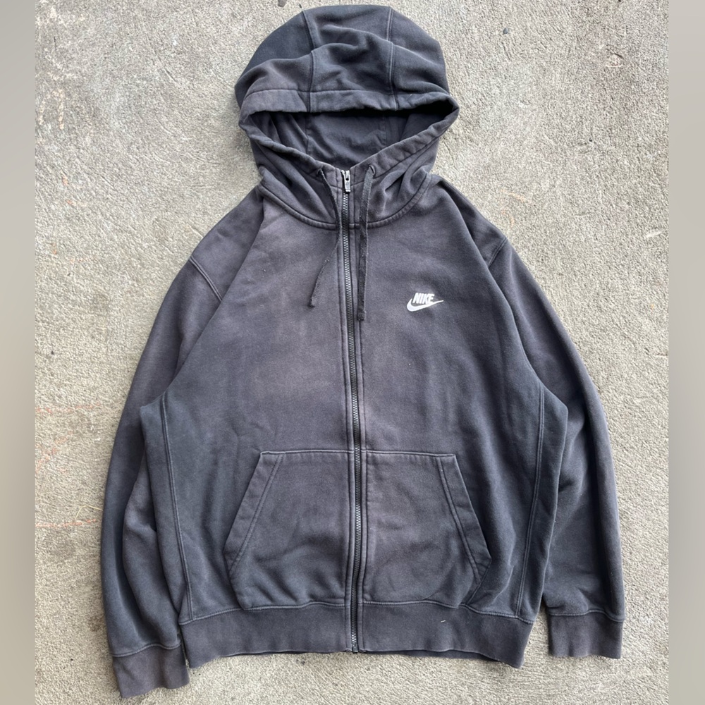 Nike Hoodie - Picture 4 of 5